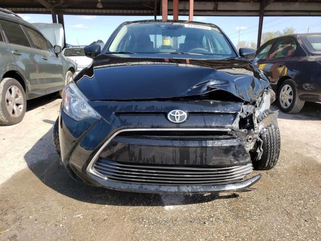 3MYDLBYV9JY329437 Toyota YARIS IA