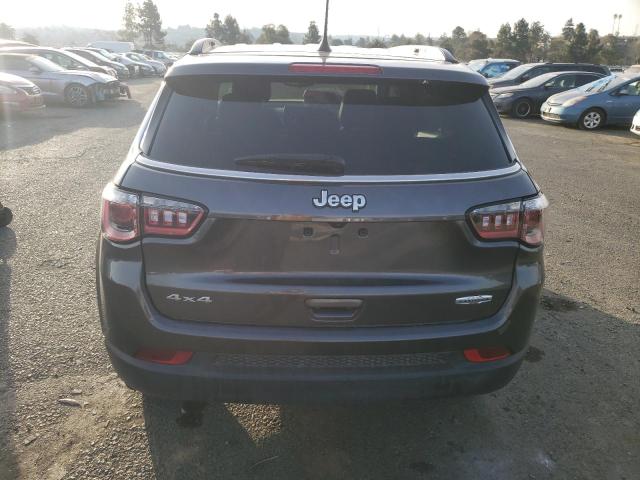 3C4NJDBB0NT176744 Jeep Compass Latitude