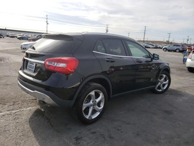 WDCTG4EB5JJ519061 Mercedes-Benz GLA 250