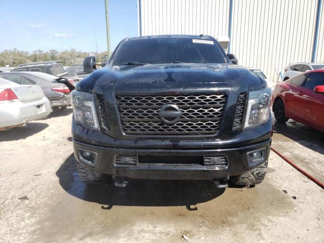 1N6BA1F46JN523272 Nissan Titan