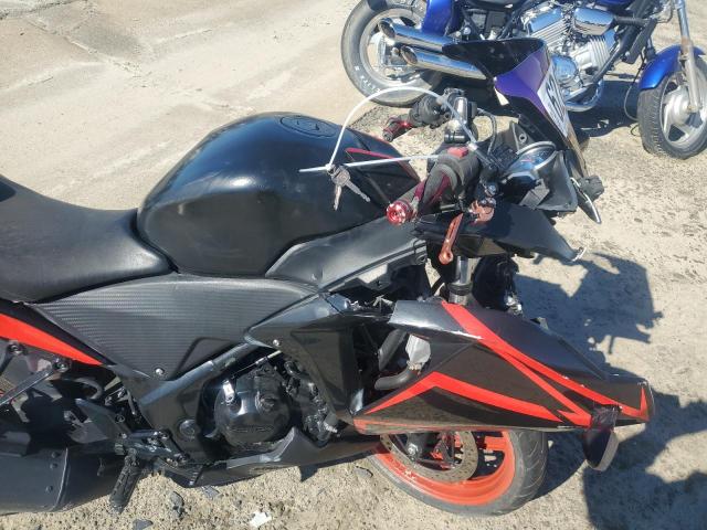 2013 HONDA CBR250 R MLHMC410XD5304344