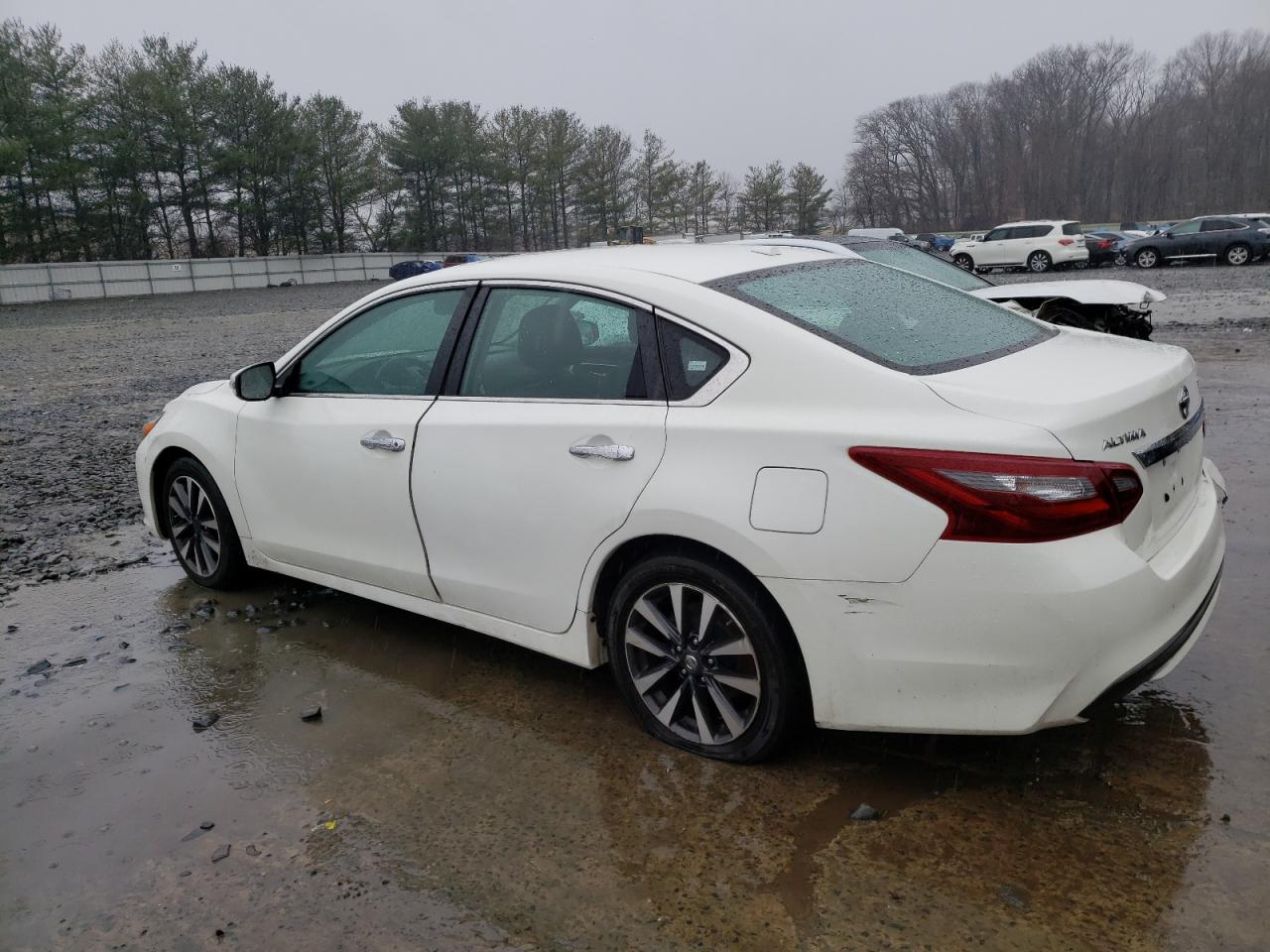 1N4AL3AP5JC161166 NISSAN ALTIMA 2018