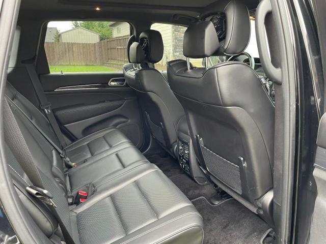 1C4RJFCG6HC635413 Jeep Grand Cherokee Overland