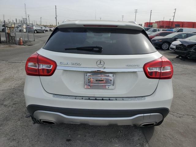 2018 MERCEDES-BENZ GLA 250 4M - WDCTG4GB6JJ467937