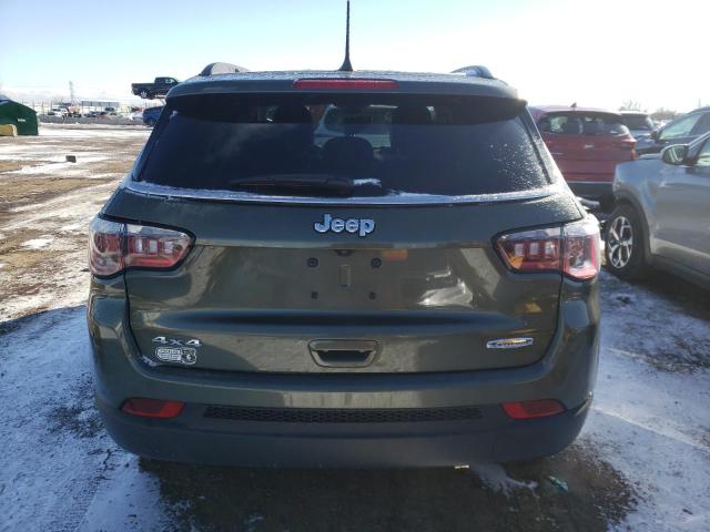 3C4NJDBB6JT320906 Jeep Compass Latitude