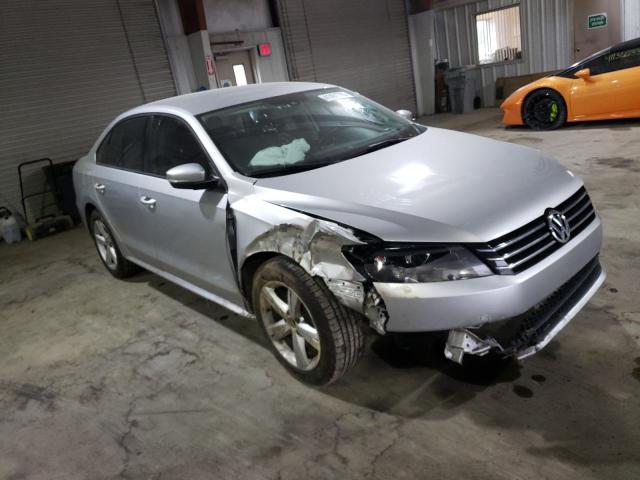 2015 VOLKSWAGEN PASSAT S - 1VWAT7A31FC029492