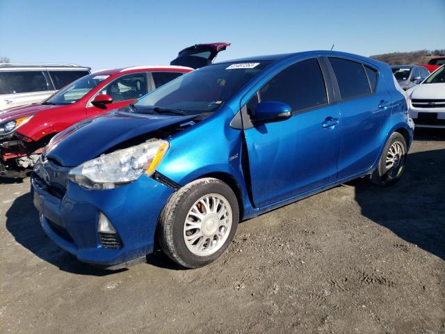 2014 Toyota Prius c 