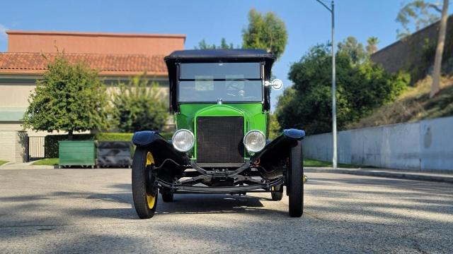 1925 FORD MODEL T VIN: 12101941
