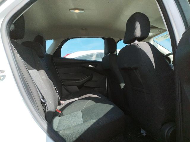2015 FORD FOCUS SE - 1FADP3K27FL343138