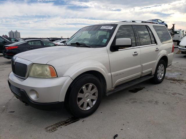 2004 Lincoln Navigator 