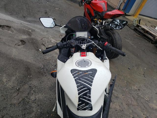 2022 YAMAHA YZFR3 A - MH3RH18Y1NK009125
