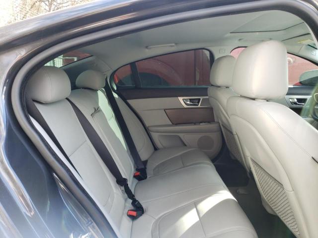 2015 JAGUAR XF 2.0T PR SAJWA0FS9FPU74028