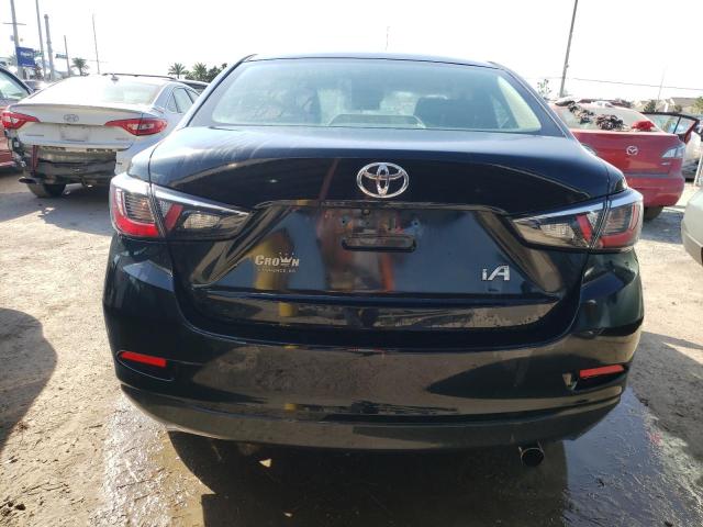 3MYDLBYV9JY329437 Toyota YARIS IA