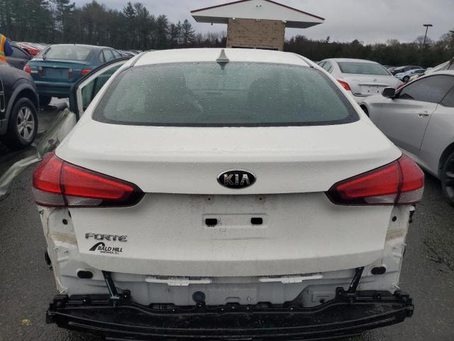3KPFK4A72JE196118 KIA FORTE LX