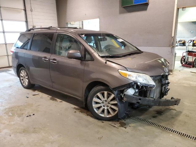 5TDDK3DC4DS059895 2013 TOYOTA SIENNA, photo no. 4