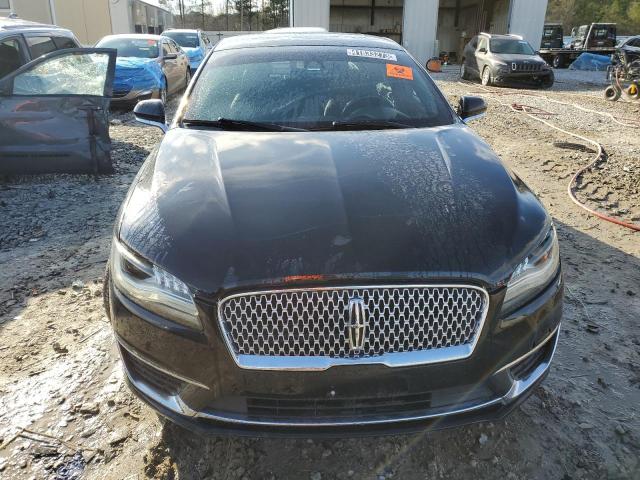 2017 LINCOLN MKZ RESERV 3LN6L5E9XHR601090