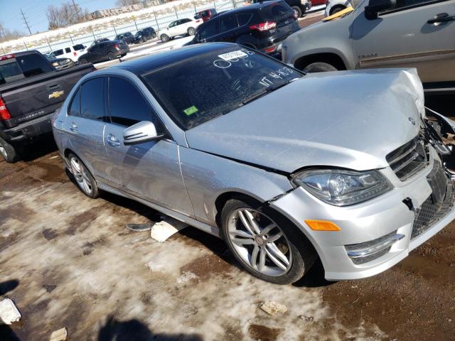 WDDGF8AB3EA941560 Mercedes-Benz C 300 4matic