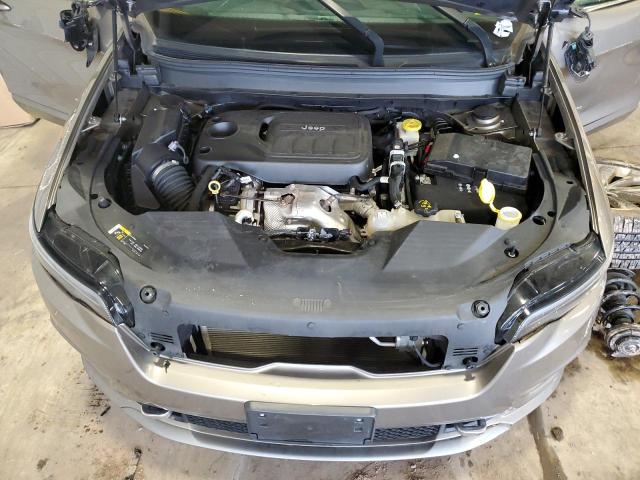 1C4PJMJN8KD162452 Jeep Cherokee Overland