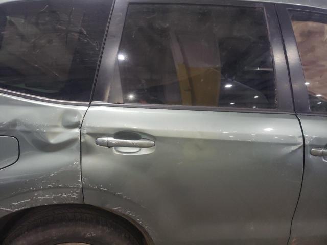 JF2SJAEC8HH807864 Subaru Forester 2.5i Premium