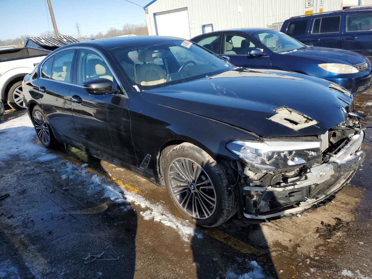  BMW 5 SERIES 2017 Чорний
