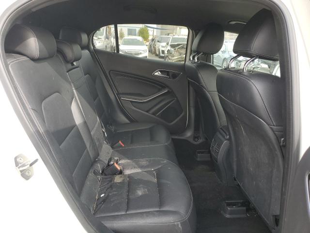 2018 MERCEDES-BENZ GLA 250 4M - WDCTG4GB6JJ467937