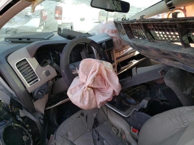 2LMDU68C28BJ40102 Lincoln MKX