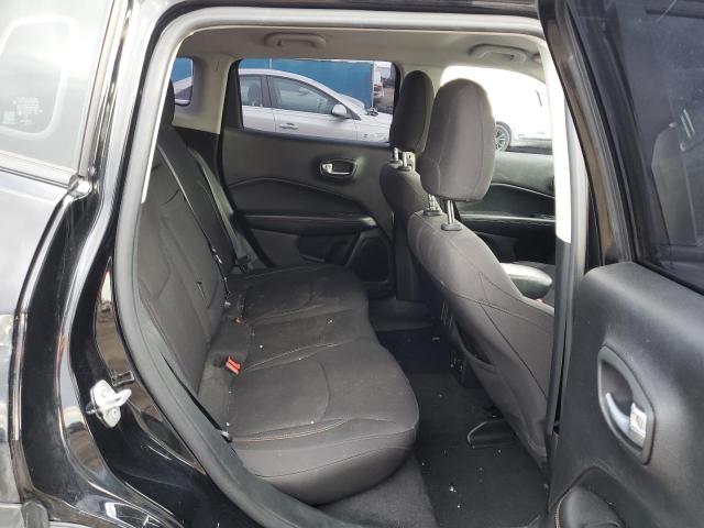 3C4NJCAB5JT211140 Jeep Compass Sport