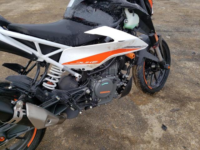 2022 KTM 390 DUKE - MD2JPJ400NC253240