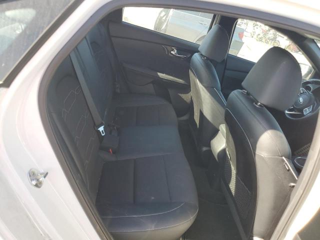 3KPF34AD7ME276831 KIA Forte Gt Line