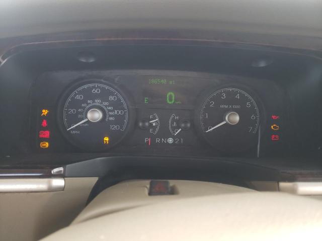 1LNHM82V67Y604044 Lincoln TOWNCAR