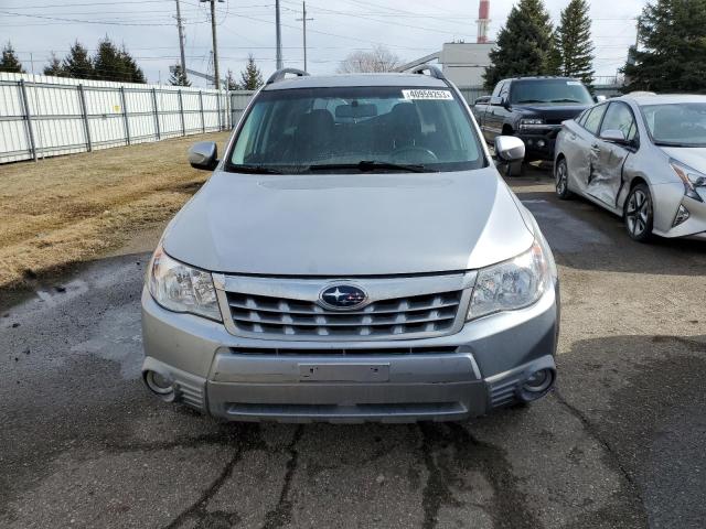 JF2SHAEC7DH400303 Subaru Forester Limited