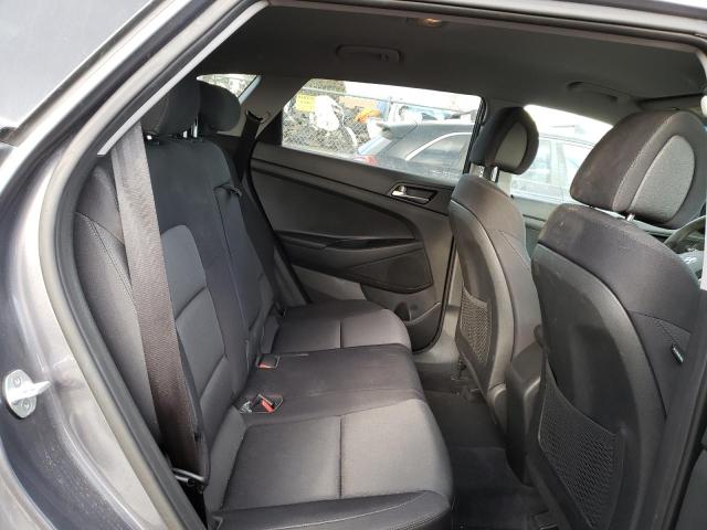 KM8J3CA43JU640952 Hyundai TUCSON SEL
