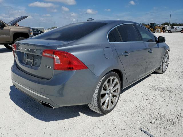 LYV402HK2HB195004 Volvo S60