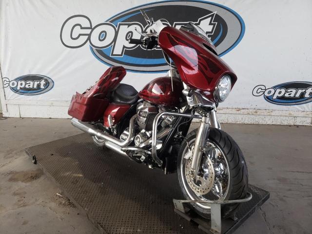 Salvage motorcycles for sale at Grand Prairie, TX auction: 2017 Harley-Davidson Flhxs Street Glide Special