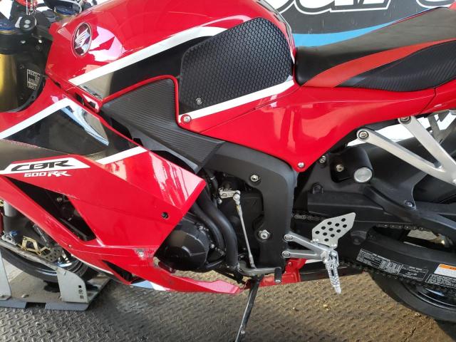 2018 HONDA CBR600 RR - JH2PC40J7JK400690