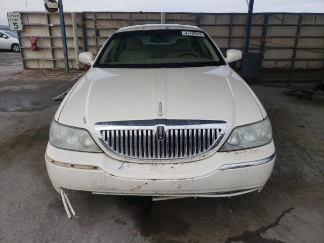 1LNHM82V67Y604044 Lincoln TOWNCAR