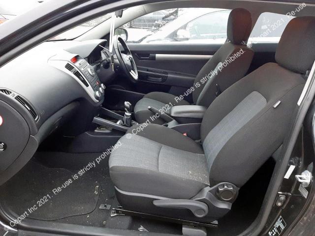 U5YHB311LCL073910 KIA Pro Ceed 1