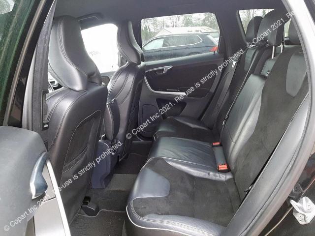 YV1DZ8156F2729918 Volvo Xc60 R-des
