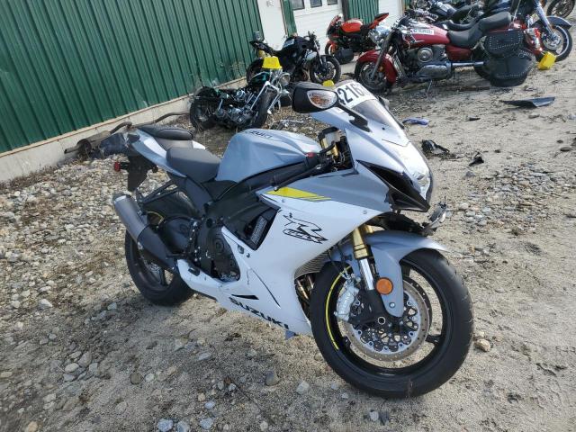 2022 SUZUKI GSX-R750 - JS1GR7MA1N7101329
