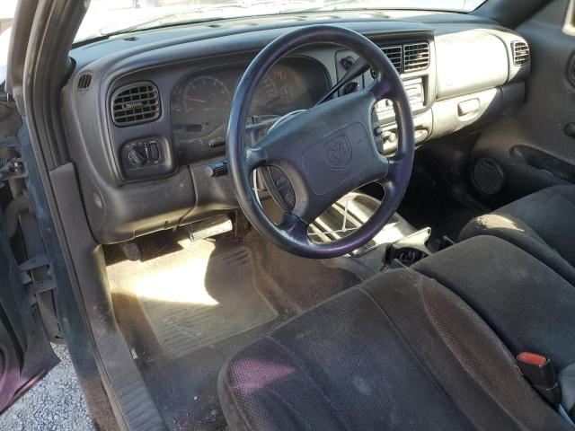1B7FL26X3YS674516 Dodge DAKOTA