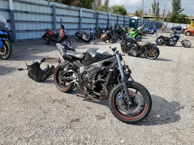 2006 YAMAHA YZFR6 L - JYARJ06E76A031977