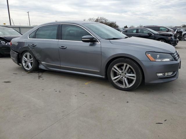 2015 VOLKSWAGEN PASSAT SEL - 1VWCV7A30FC120692