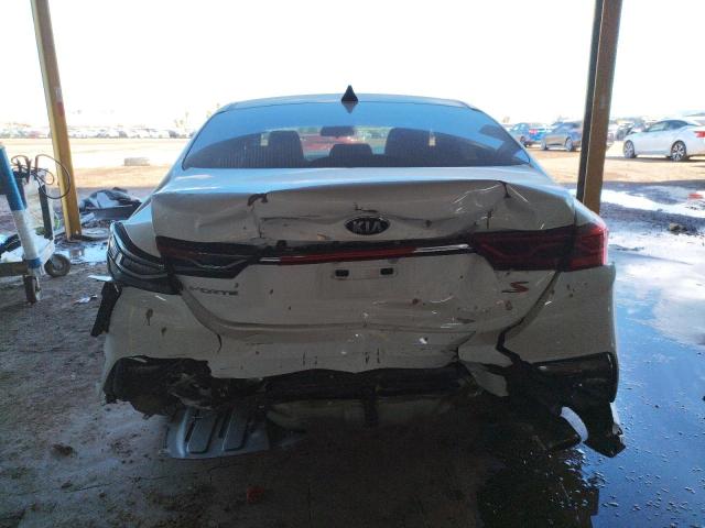 3KPF34ADXKE069282 KIA Forte Gt Line