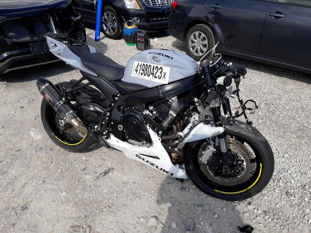 2022 SUZUKI GSX-R600 - JS1GN7FA4N7101284