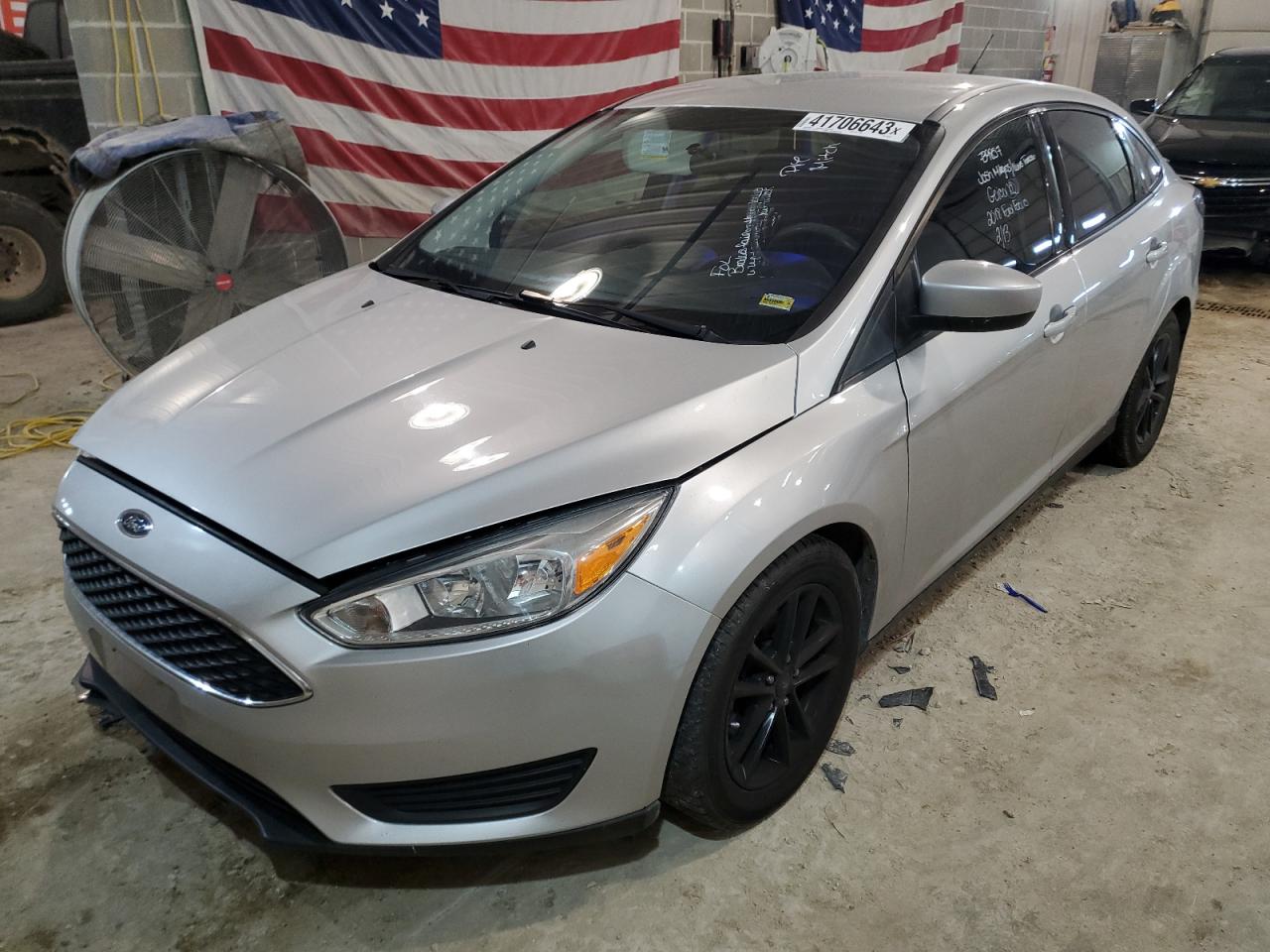 1FADP3F20JL315975 FORD FOCUS SE 2018
