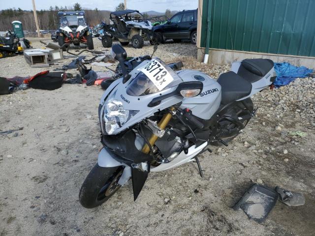2022 SUZUKI GSX-R750 - JS1GR7MA1N7101329