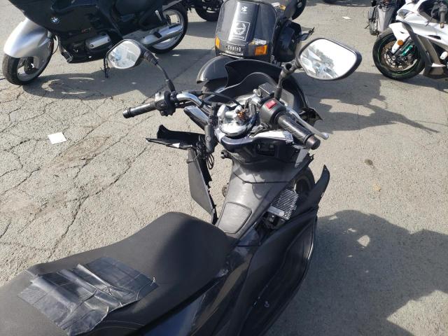 2017 HONDA PCX 150 RLHKF1803HY200708