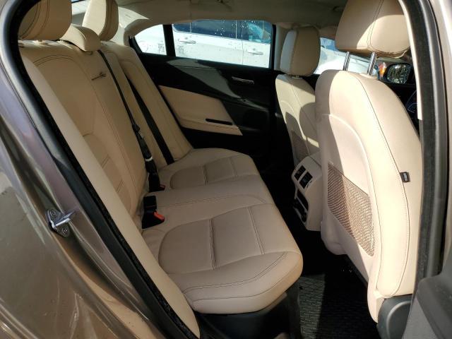 SAJAE4BN4HA971127 Jaguar Xe Prestige