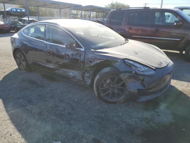 5YJ3E1EB9JF073658 Tesla MODEL 3
