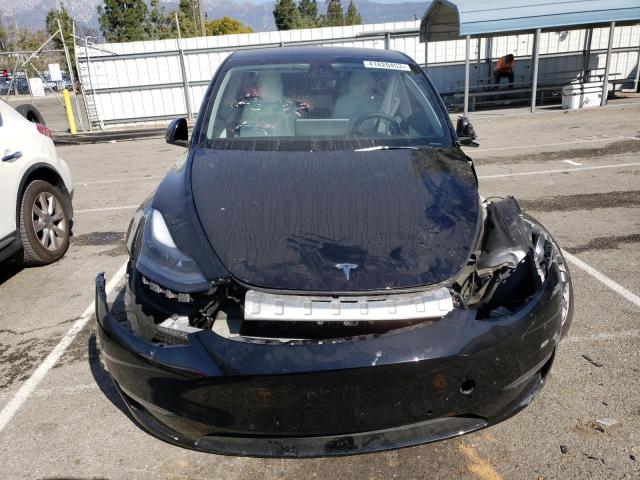 7SAYGDEF5NF346057 Tesla Model Y